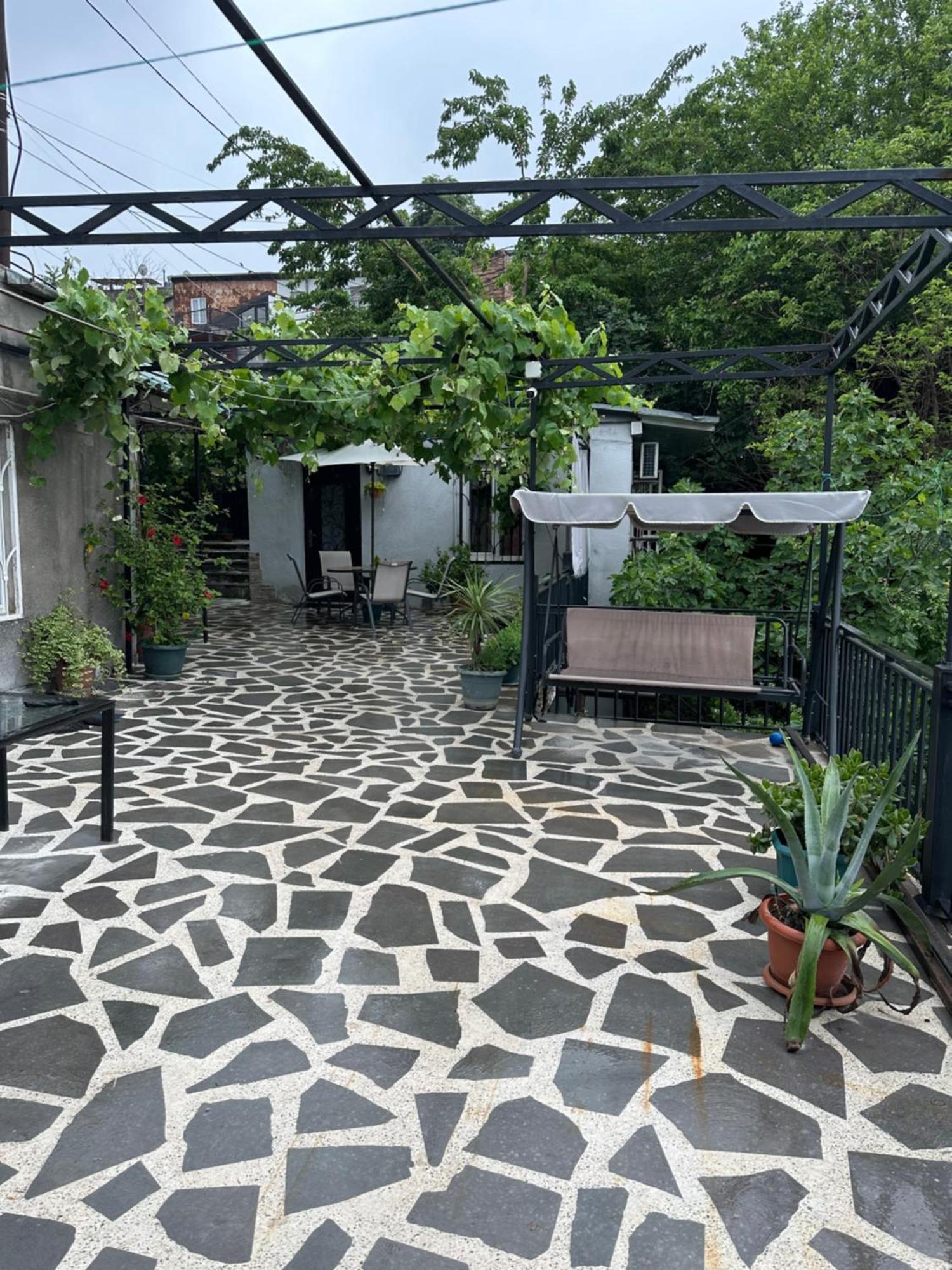 Apartment Lui Tbilisi Bagian luar foto