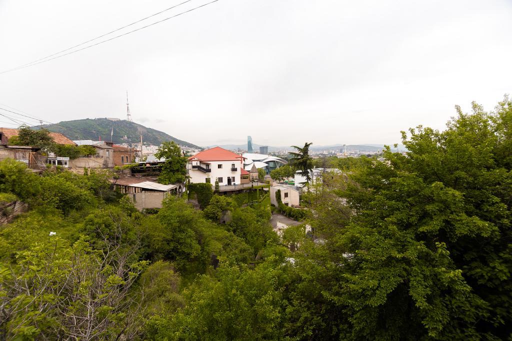 Apartment Lui Tbilisi Bagian luar foto